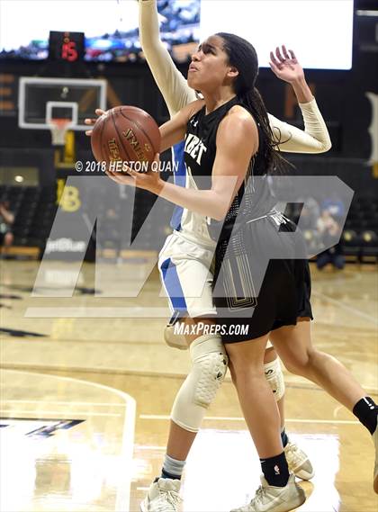 Thumbnail 1 in Ribet Academy vs Serra (CIF Southern Regional D1 Final) photogallery.