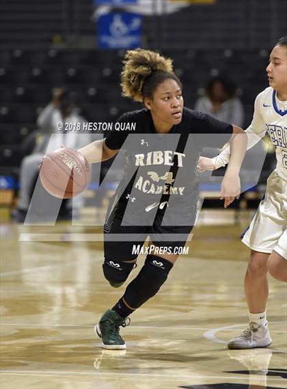 Thumbnail 1 in Ribet Academy vs Serra (CIF Southern Regional D1 Final) photogallery.