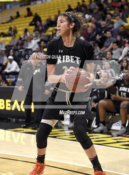 Thumbnail 2 in Ribet Academy vs Serra (CIF Southern Regional D1 Final) photogallery.