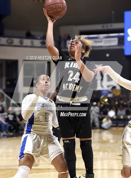 Thumbnail 3 in Ribet Academy vs Serra (CIF Southern Regional D1 Final) photogallery.