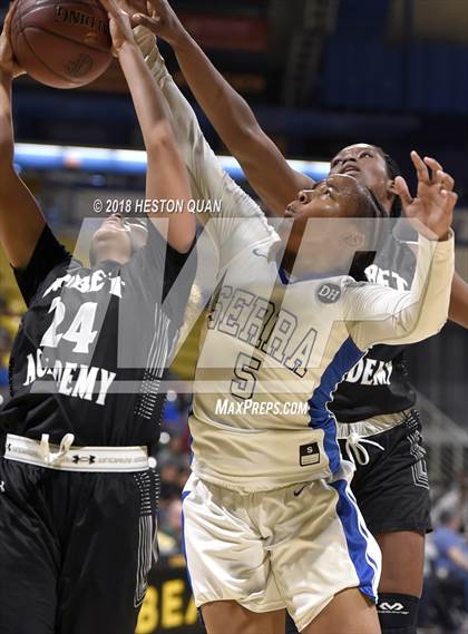 Thumbnail 1 in Ribet Academy vs Serra (CIF Southern Regional D1 Final) photogallery.