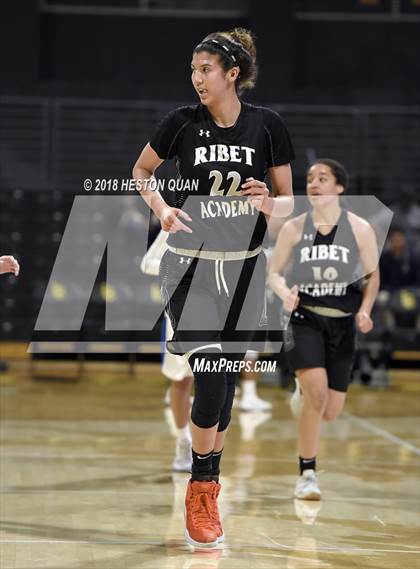 Thumbnail 2 in Ribet Academy vs Serra (CIF Southern Regional D1 Final) photogallery.