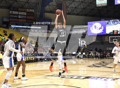Thumbnail 2 in Ribet Academy vs Serra (CIF Southern Regional D1 Final) photogallery.