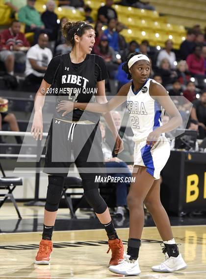 Thumbnail 3 in Ribet Academy vs Serra (CIF Southern Regional D1 Final) photogallery.