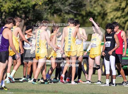 Thumbnail 1 in UIL Cross Country 3A Finals (5K) photogallery.