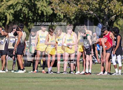 Thumbnail 2 in UIL Cross Country 3A Finals (5K) photogallery.