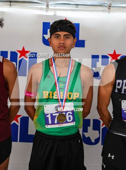 Thumbnail 1 in UIL Cross Country 3A Finals (5K) photogallery.