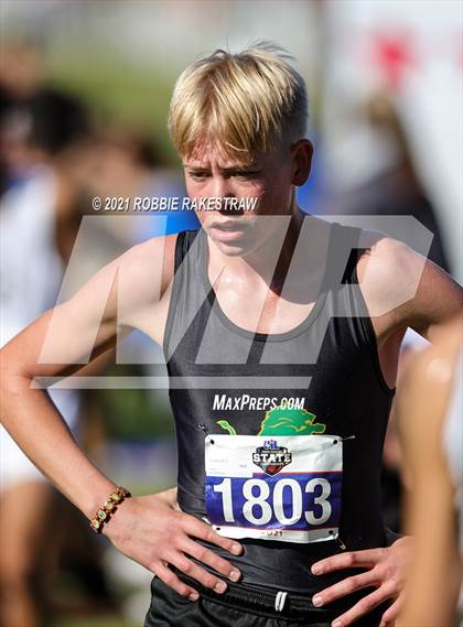Thumbnail 3 in UIL Cross Country 3A Finals (5K) photogallery.