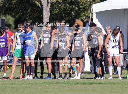 Thumbnail 2 in UIL Cross Country 3A Finals (5K) photogallery.