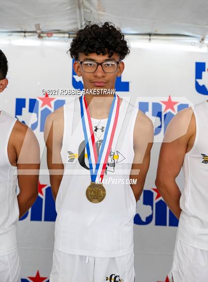 Thumbnail 1 in UIL Cross Country 3A Finals (5K) photogallery.