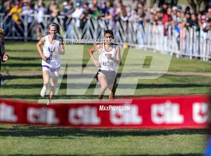 Thumbnail 2 in UIL Cross Country 3A Finals (5K) photogallery.