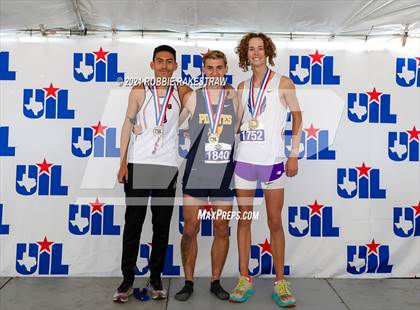 Thumbnail 3 in UIL Cross Country 3A Finals (5K) photogallery.