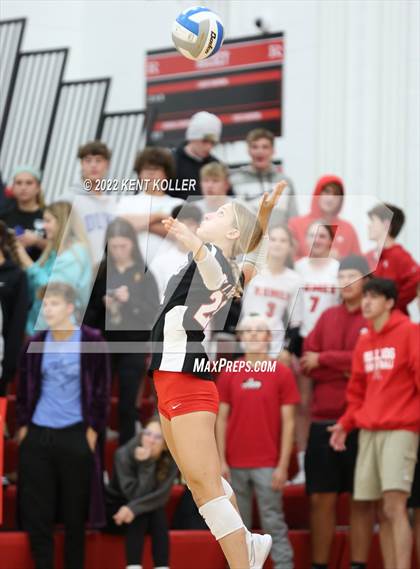 Thumbnail 1 in Utica Eisenhower @ Romeo photogallery.