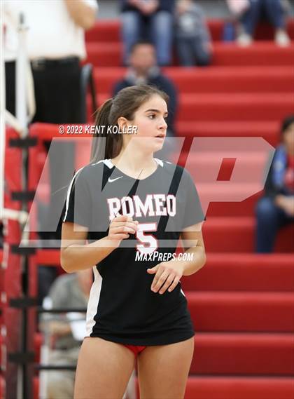 Thumbnail 3 in Utica Eisenhower @ Romeo photogallery.