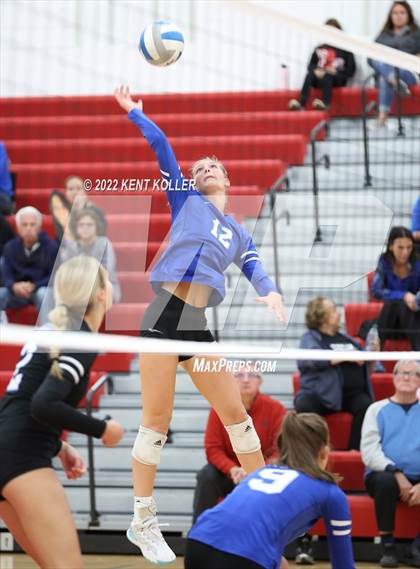 Thumbnail 2 in Utica Eisenhower @ Romeo photogallery.