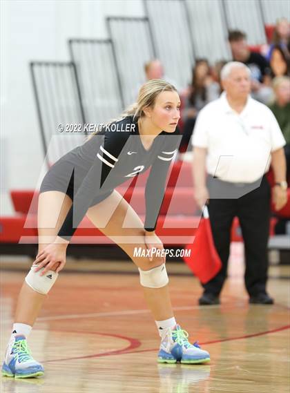 Thumbnail 2 in Utica Eisenhower @ Romeo photogallery.