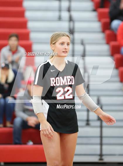 Thumbnail 2 in Utica Eisenhower @ Romeo photogallery.