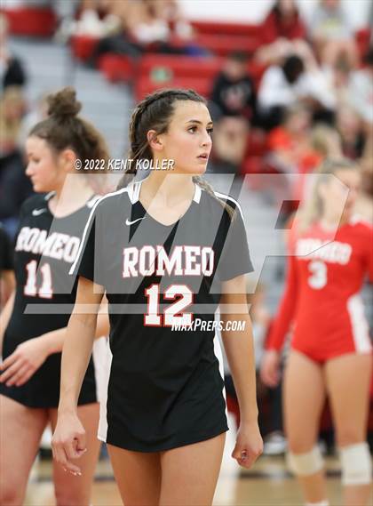 Thumbnail 3 in Utica Eisenhower @ Romeo photogallery.