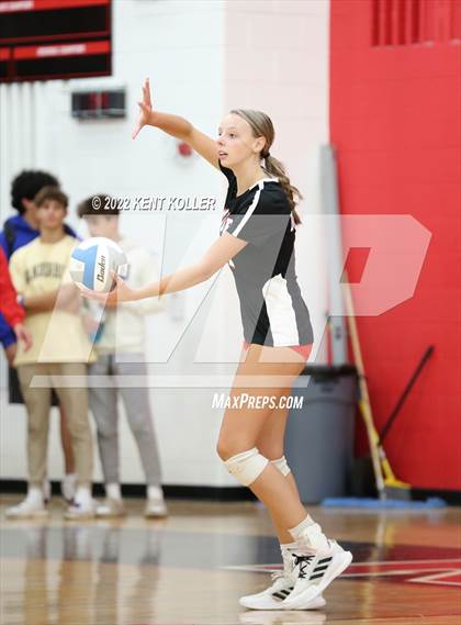 Thumbnail 3 in Utica Eisenhower @ Romeo photogallery.