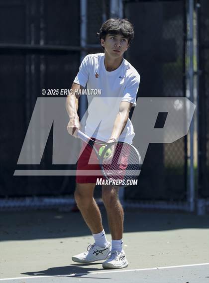 Thumbnail 2 in Woodrow Wilson vs Windward (CIFSS D2 Semi-Final) photogallery.