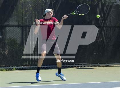 Thumbnail 2 in Woodrow Wilson vs Windward (CIFSS D2 Semi-Final) photogallery.