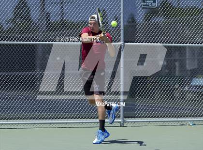 Thumbnail 1 in Woodrow Wilson vs Windward (CIFSS D2 Semi-Final) photogallery.