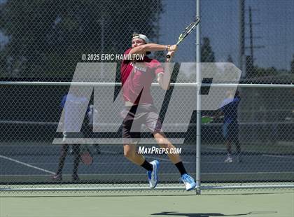 Thumbnail 2 in Woodrow Wilson vs Windward (CIFSS D2 Semi-Final) photogallery.