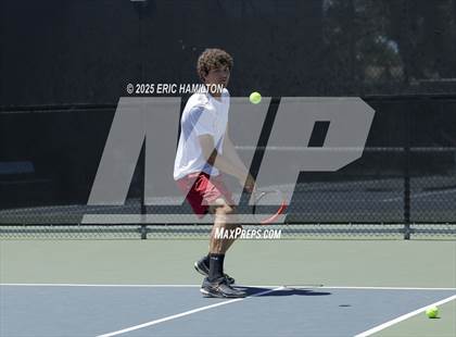Thumbnail 3 in Woodrow Wilson vs Windward (CIFSS D2 Semi-Final) photogallery.