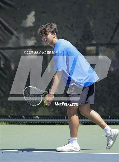 Thumbnail 1 in Woodrow Wilson vs Windward (CIFSS D2 Semi-Final) photogallery.
