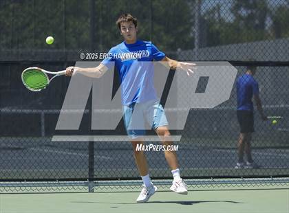 Thumbnail 2 in Woodrow Wilson vs Windward (CIFSS D2 Semi-Final) photogallery.