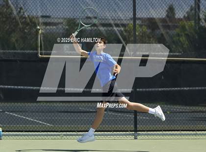 Thumbnail 2 in Woodrow Wilson vs Windward (CIFSS D2 Semi-Final) photogallery.