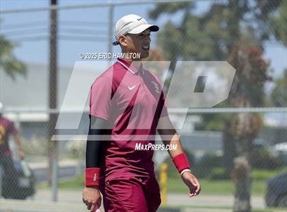 Thumbnail 2 in Woodrow Wilson vs Windward (CIFSS D2 Semi-Final) photogallery.