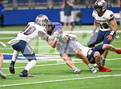 Thumbnail 3 in Corpus Christi Veterans Memorial vs College Station (UIL 5A Regional Semifinal) photogallery.