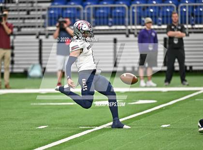 Thumbnail 1 in Corpus Christi Veterans Memorial vs College Station (UIL 5A Regional Semifinal) photogallery.