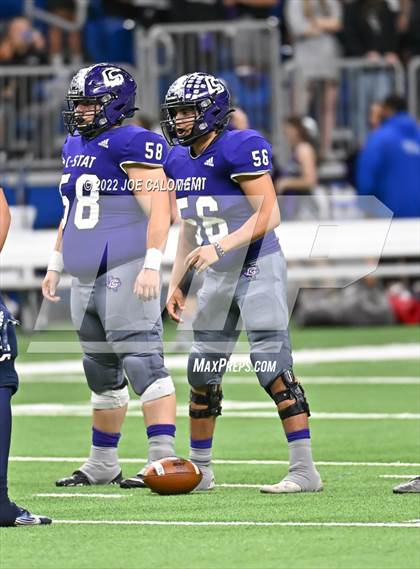 Thumbnail 3 in Corpus Christi Veterans Memorial vs College Station (UIL 5A Regional Semifinal) photogallery.