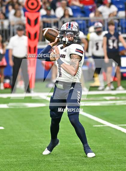 Thumbnail 3 in Corpus Christi Veterans Memorial vs College Station (UIL 5A Regional Semifinal) photogallery.