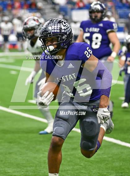 Thumbnail 3 in Corpus Christi Veterans Memorial vs College Station (UIL 5A Regional Semifinal) photogallery.