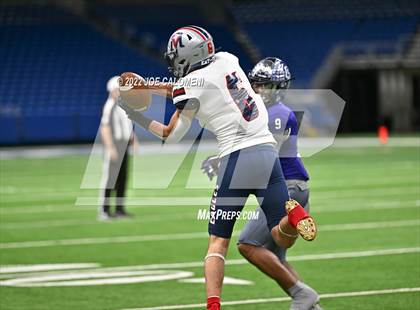 Thumbnail 1 in Corpus Christi Veterans Memorial vs College Station (UIL 5A Regional Semifinal) photogallery.