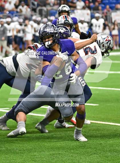 Thumbnail 1 in Corpus Christi Veterans Memorial vs College Station (UIL 5A Regional Semifinal) photogallery.