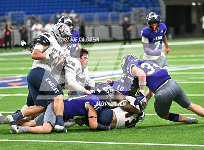 Thumbnail 3 in Corpus Christi Veterans Memorial vs College Station (UIL 5A Regional Semifinal) photogallery.