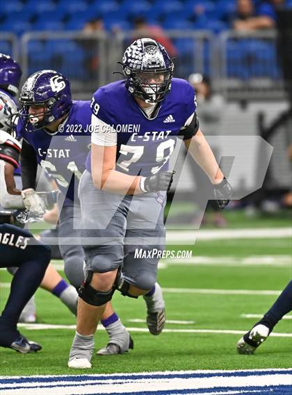 Thumbnail 3 in Corpus Christi Veterans Memorial vs College Station (UIL 5A Regional Semifinal) photogallery.