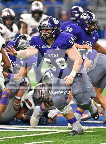 Thumbnail 1 in Corpus Christi Veterans Memorial vs College Station (UIL 5A Regional Semifinal) photogallery.