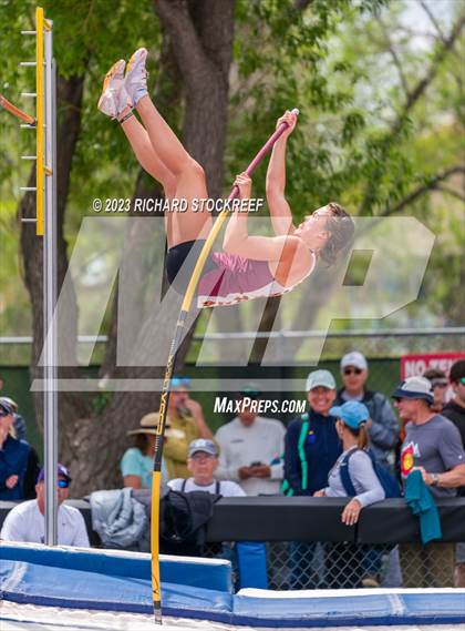 Thumbnail 3 in CHSAA Finals photogallery.