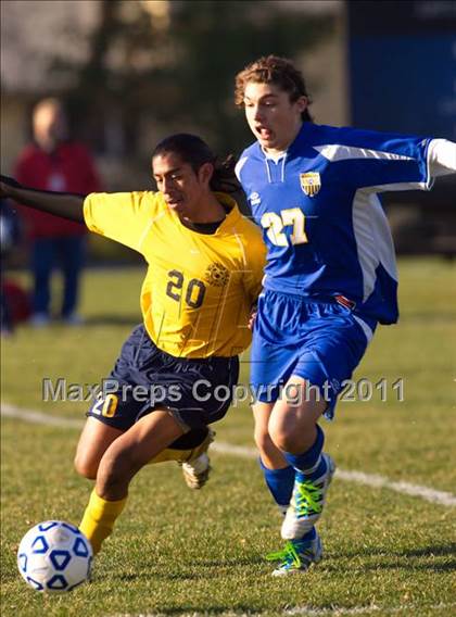 Thumbnail 2 in Newburgh Free Academy vs Webster Schroeder (NYSPHSAA Class AA Semifinal) photogallery.