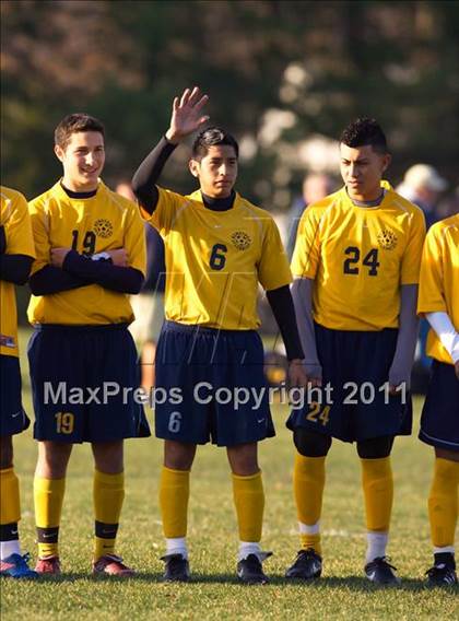 Thumbnail 3 in Newburgh Free Academy vs Webster Schroeder (NYSPHSAA Class AA Semifinal) photogallery.