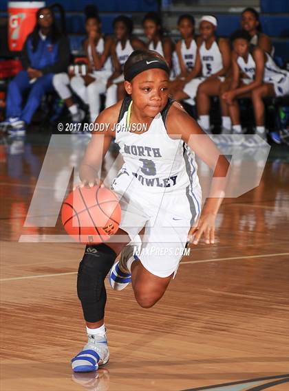 Thumbnail 3 in North Crowley vs. North Shore (McDonald's Texas Invitational) photogallery.