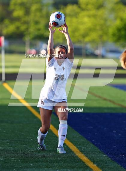 Thumbnail 2 in Loyola Academy vs. Glenbrook South (IHSA 3A Sectional Semifinal) photogallery.