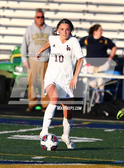 Thumbnail 3 in Loyola Academy vs. Glenbrook South (IHSA 3A Sectional Semifinal) photogallery.