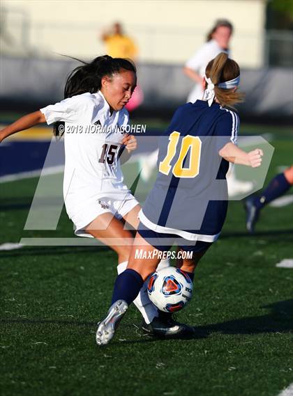 Thumbnail 3 in Loyola Academy vs. Glenbrook South (IHSA 3A Sectional Semifinal) photogallery.