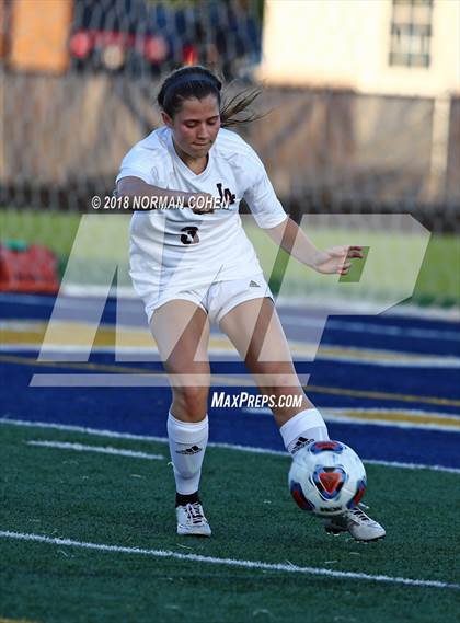 Thumbnail 1 in Loyola Academy vs. Glenbrook South (IHSA 3A Sectional Semifinal) photogallery.
